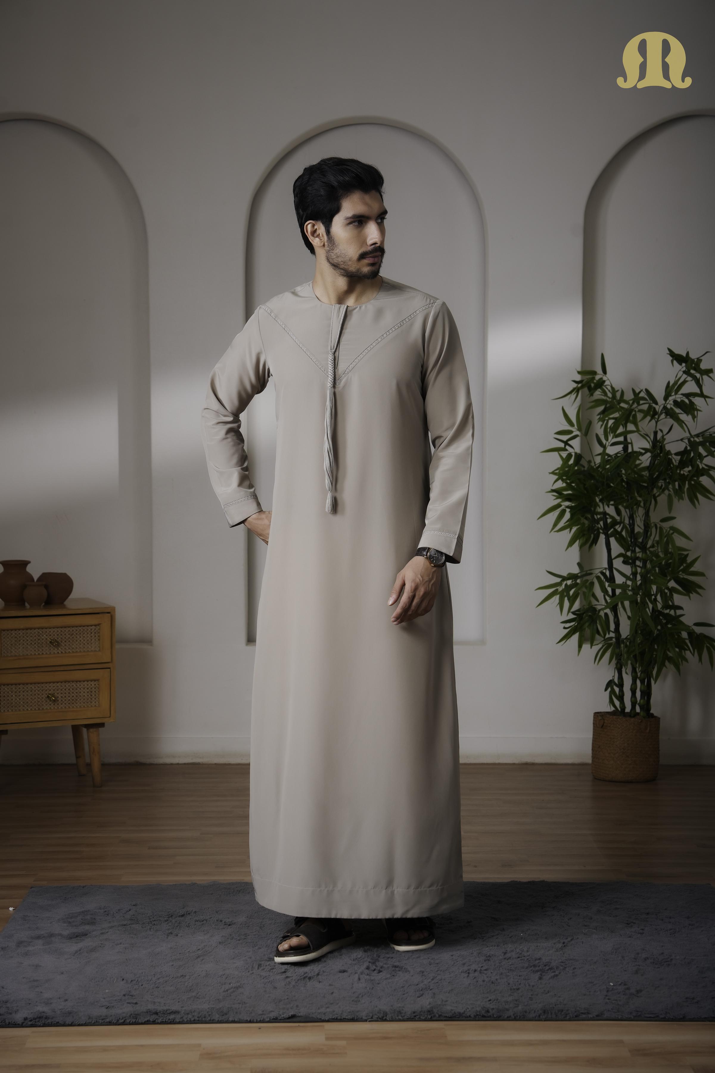 Yalin Emrati White Thobe Mens